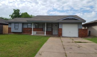 824 NW 15th St, Moore, OK 73160