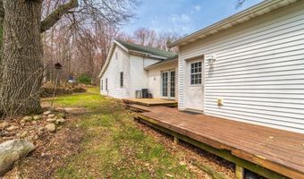 8385 6TH St, Amherst Junction, WI 54407