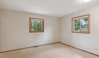 4403 W Riverview Dr, Alma, MI 48801