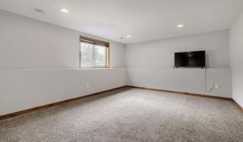17735 Xenia St NW, Andover, MN 55304