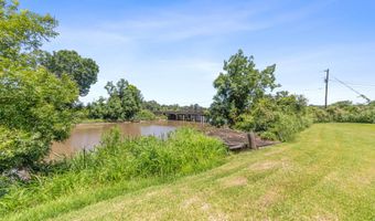 2105 W Port St, Abbeville, LA 70510