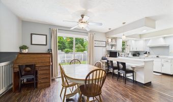 5542 N Olivia Dr, Alexandria, IN 46001