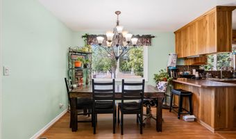 17201 Flowers Ln, Anderson, CA 96007