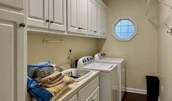205 Stonebriar Ln, Brandon, MS 39042