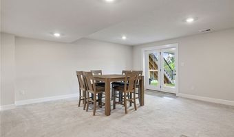 313 Crest Ln, Adams Twp., PA 16046