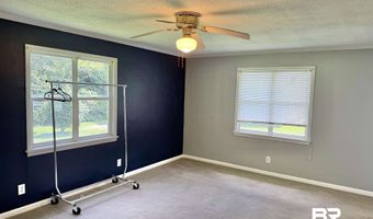 199 W Oak St, Atmore, AL 36502