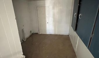 911 4th St, Abernathy, TX 79311