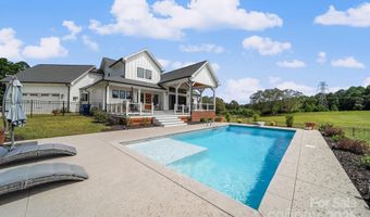 604 Muirfield Dr, Albemarle, NC 28001