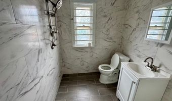 283 E Main St, Amsterdam, NY 12010