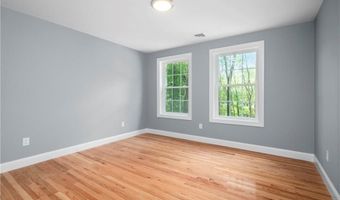 111 Cider Mill Rd, North Smithfield, RI 02896