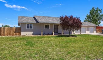 4320 Falcon Dr, Fallon, NV 89406