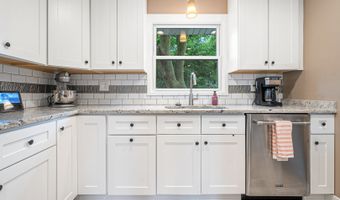 1302 W Campbell St, Arlington Heights, IL 60005