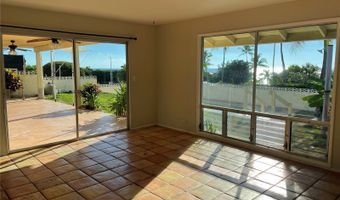73 Hanapepe Loop, Honolulu, HI 96825