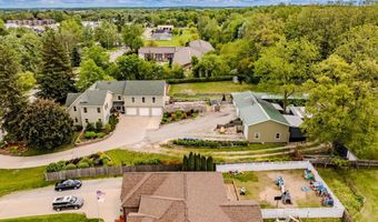 501 W Fox Lake Rd, Angola, IN 46730