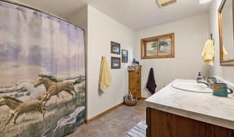 30 Alum Creek Rd, Aladdin, WY 82710