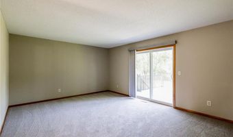 13752 Round Lake Blvd NW, Andover, MN 55304