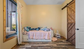 12093 Sulphur Springs Rd, Adkins, TX 78101