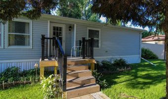 443 Piccadilly Cir, Bismarck, ND 58504
