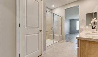 6020 Andezano Dr, Las Vegas, NV 89135