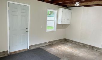 1118 Hawthorne St, Alexandria, MN 56308