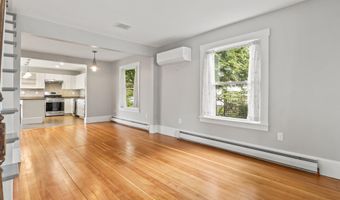 7 John St, Belfast, ME 04915