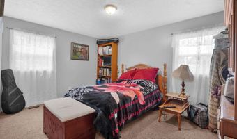 151 Trinton Cir, Bedford, IN 47421