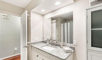 77 Lippitt Ave, Cumberland, RI 02864