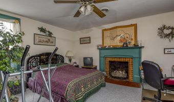 210 NE Valley St, Abingdon, VA 24210