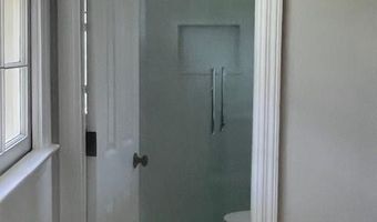 31 Jameswood Ave, Savannah, GA 31406