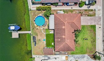 801 FLAMINGO Dr, Apollo Beach, FL 33572