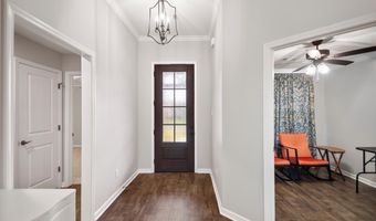 1465 Woolridge Drive Dr, Benton, AR 72019