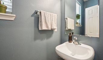 20621 SW ROSEMOUNT St, Beaverton, OR 97078