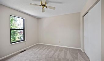 8240 Woodglen Dr, Anderson Twp., OH 45255