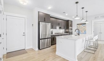 43795 TRANSIT Sq 202, Ashburn, VA 20147