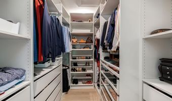 5223 WYOMING Rd, Bethesda, MD 20816