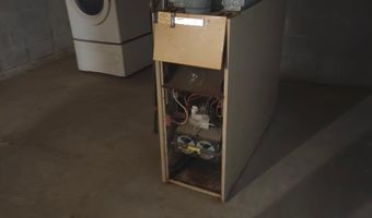 1515 Dean Dr, Albion, MI 49224