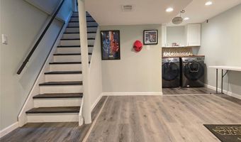 202 Pleasant Ave, Bergenfield, NJ 07621