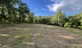 429 Jerry's Run Rd, Apple Grove, WV 25502