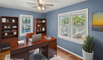 2136 Wyckoff St, Alton, IL 62002