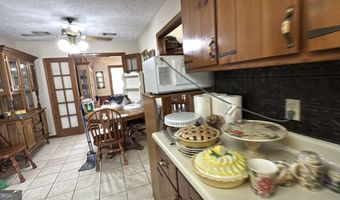 2731 Sawmill Rd, Ailey, GA 30410