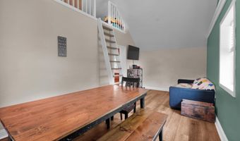 103 W Heltonville Rd, Bedford, IN 47421