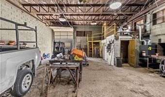 16136 White Ave, Allen Park, MI 48101