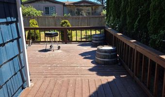 92367 E Rd, Astoria, OR 97103