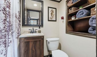 319 E Broad St, Angola, IN 46703