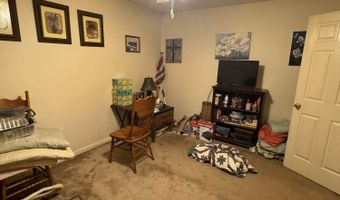 23 B St, Bay Springs, MS 39422