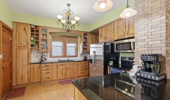 312 Perry St, Albion, MI 49224