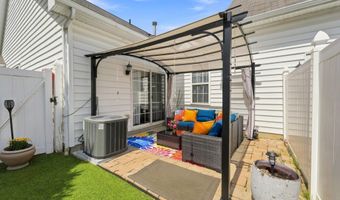 3992 Trade Royal Crossing Dr, Columbus, OH 43230