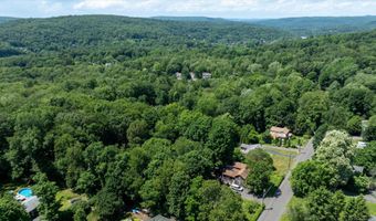 41 Verville Rd, Avon, CT 06001