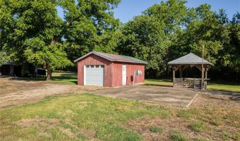 4525 Midway Rd, Weatherford, TX 76085