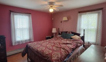 951 Gage St, Bennington, VT 05201